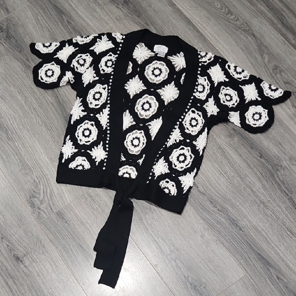 Black & White Crotched Sequinned Open Tie Boho Cardigan Sweater